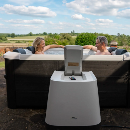 M Spa Oslo Plus Air Jet massage, filtration system, APP